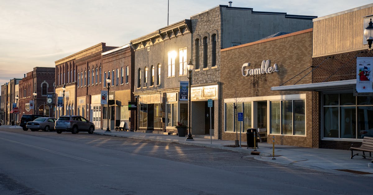 Sassafras and Olinda — village shopping