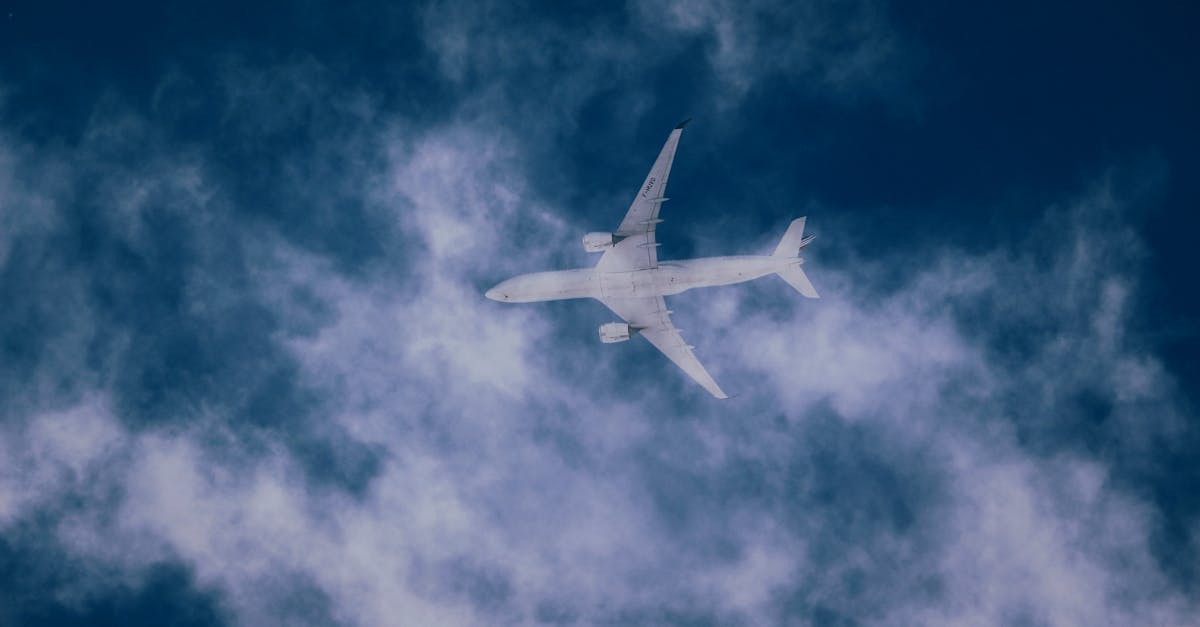 Flying Melbourne to Sydney — fastest option