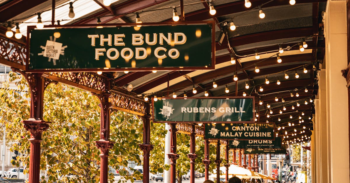 Brunswick Street Fitzroy — indie fashion, bars and brunch spots