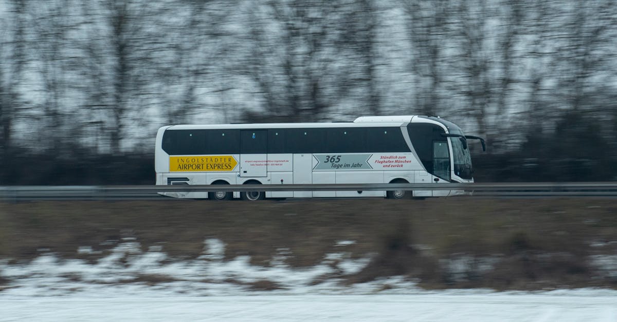 SkyBus — Melbourne Airport to CBD transfer option