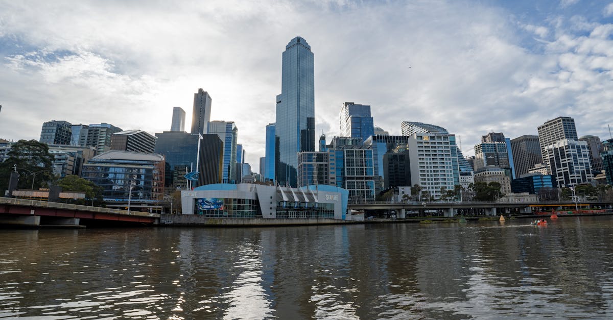 Southbank Melbourne — accommodation cluster by the Yarra