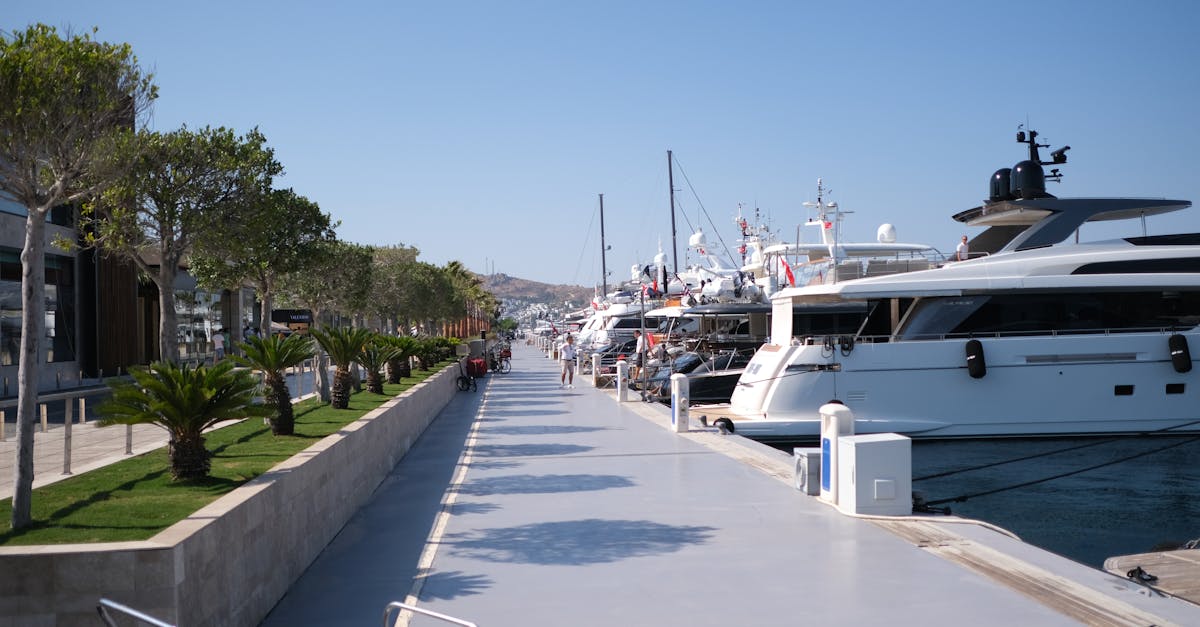 Williamstown waterfront promenade