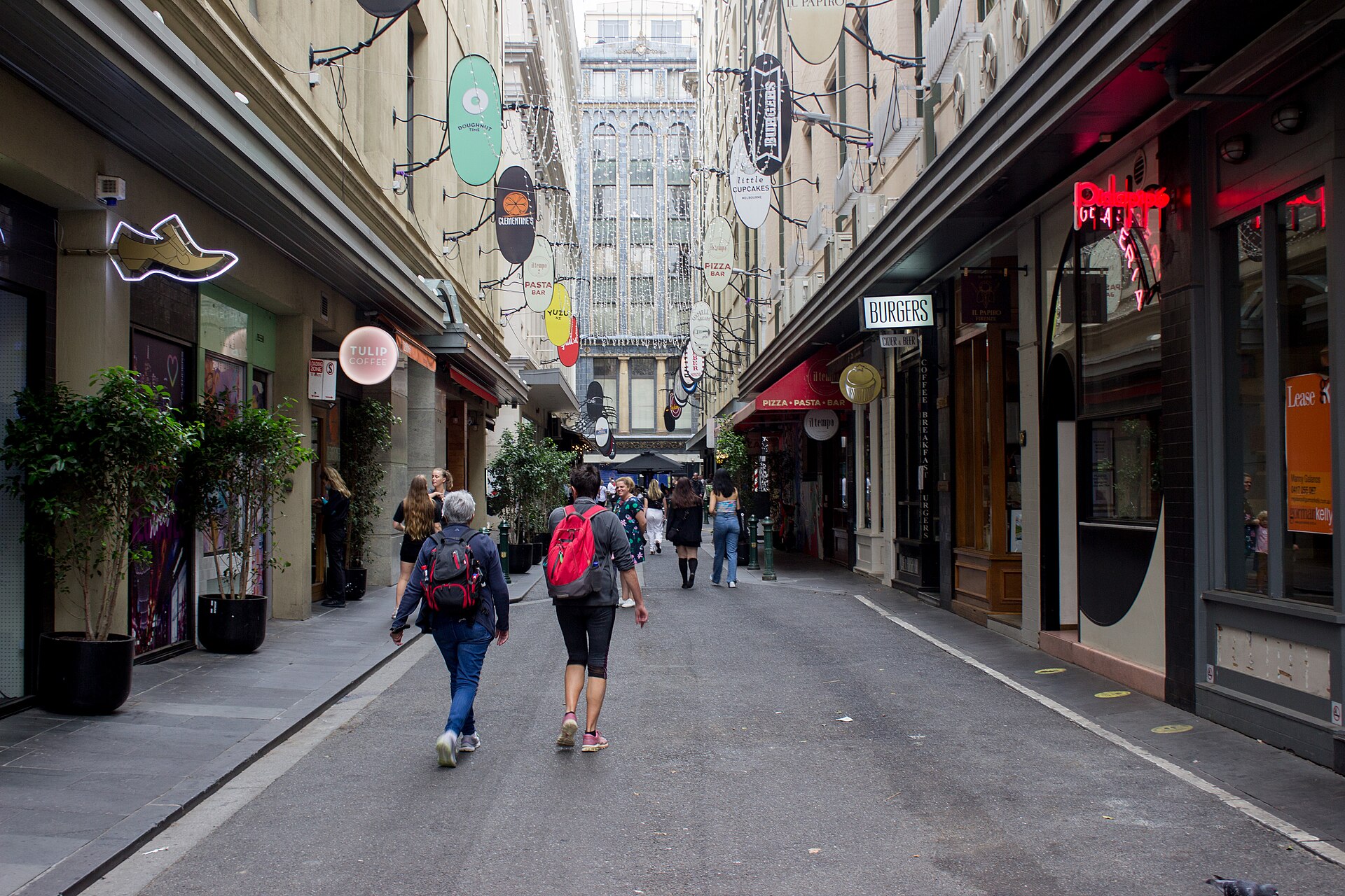 Degraves Street laneway in Melbourne lined with cafes and bars
